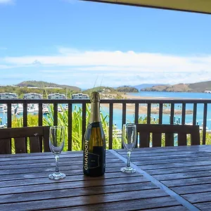 Aparthotel Casuarina Cove Hamilton Island
