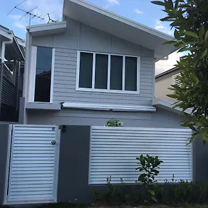 Guest house Preston Brisbane